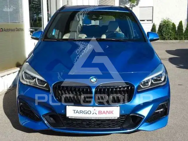 2019 BMW 218