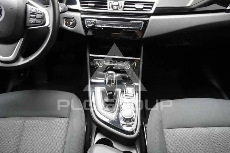 2019 BMW 218