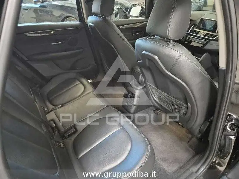 2019 BMW 218