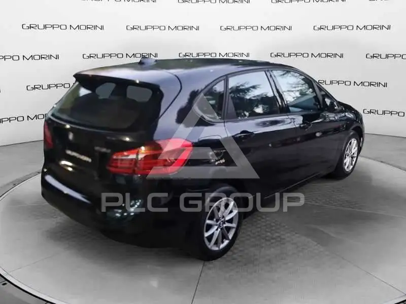 2019 BMW 218