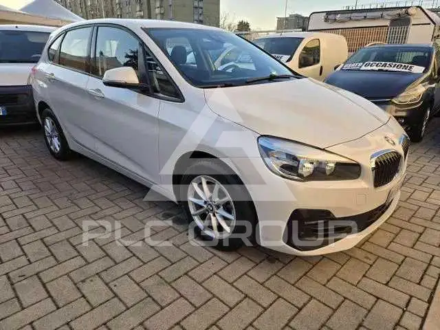2019 BMW 218