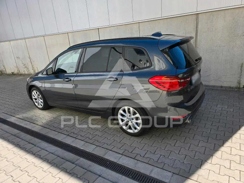 2019 BMW 218