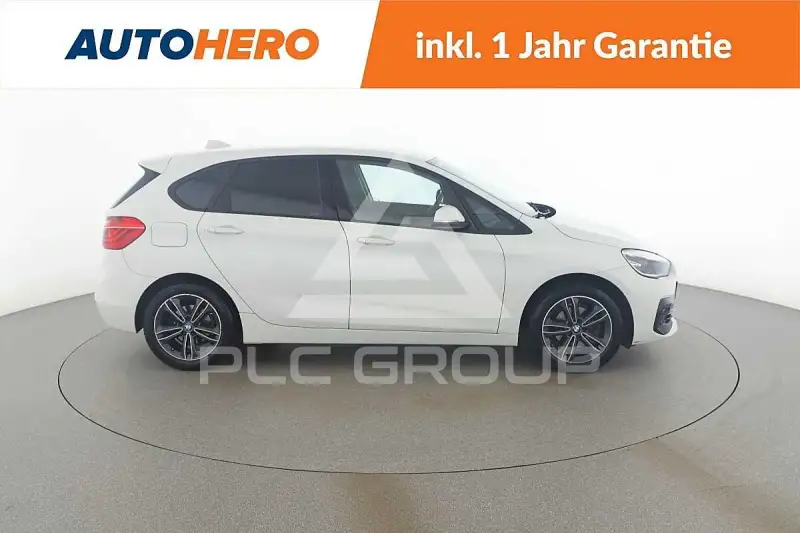 2019 BMW 218
