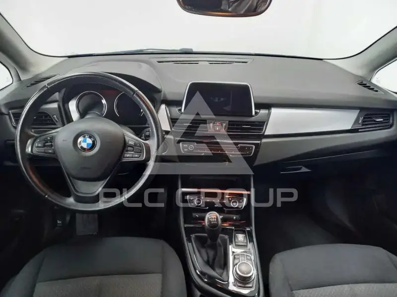 2019 BMW 218