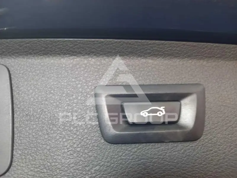 2019 BMW 218