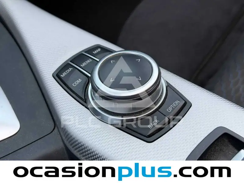 2019 BMW 218