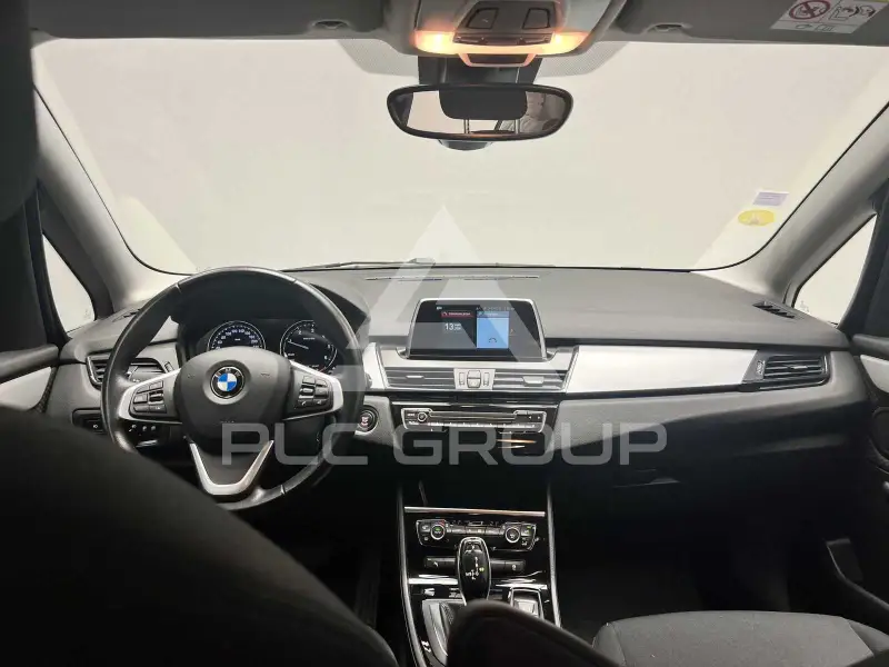2019 BMW 218