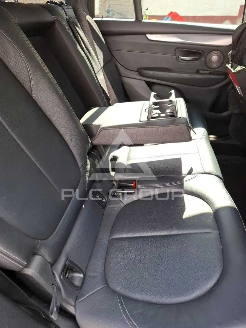 2019 BMW 218