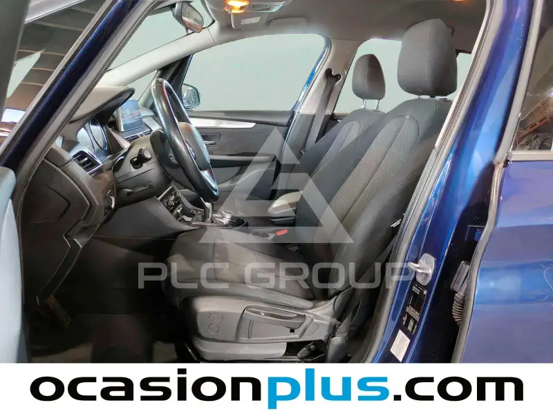 2019 BMW 218