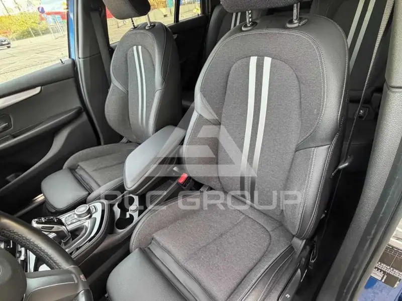 2019 BMW 218