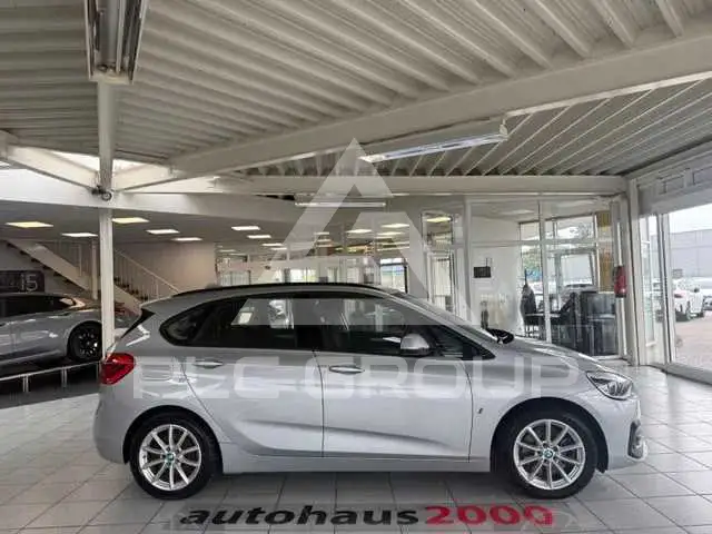 2019 BMW 218