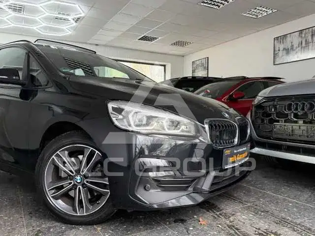 2019 BMW 218