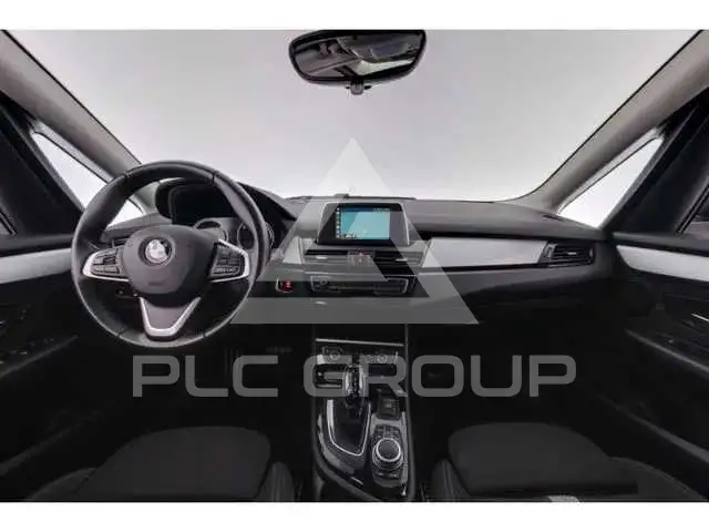 2019 BMW 218