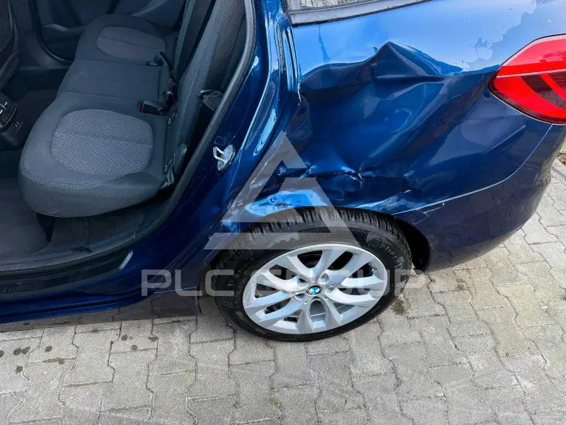 2019 BMW 218