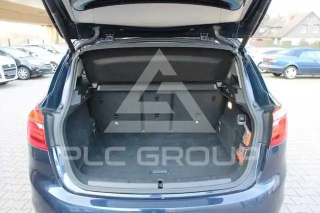 2019 BMW 218