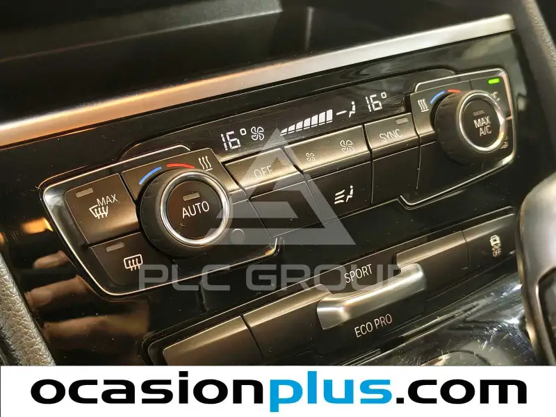 2019 BMW 218