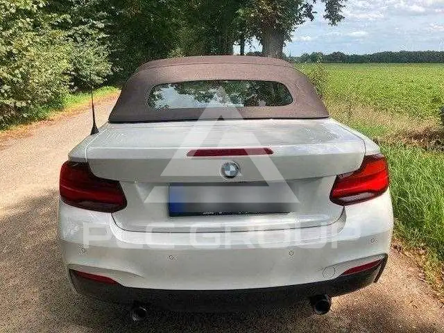 2019 BMW 218