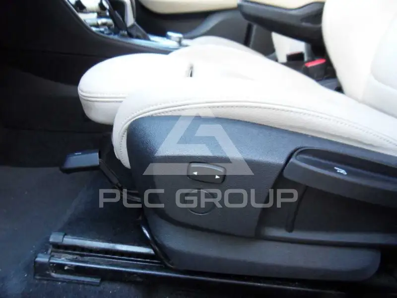 2019 BMW 218