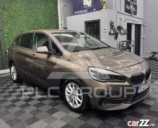 2019 BMW 218
