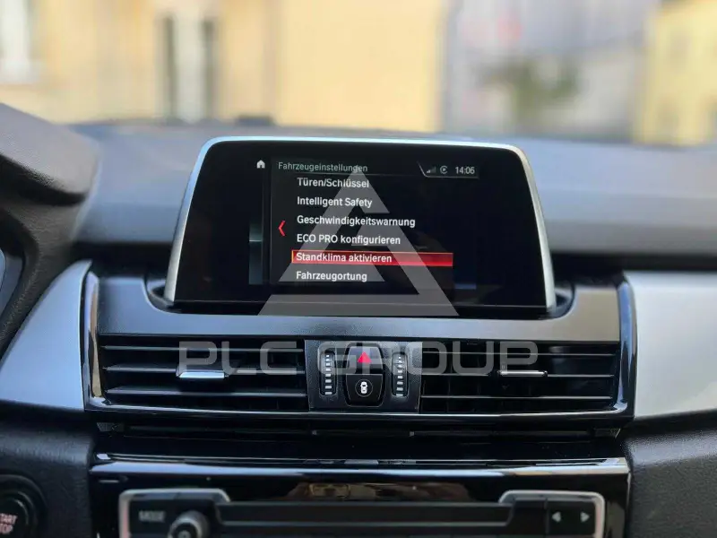 2019 BMW 218