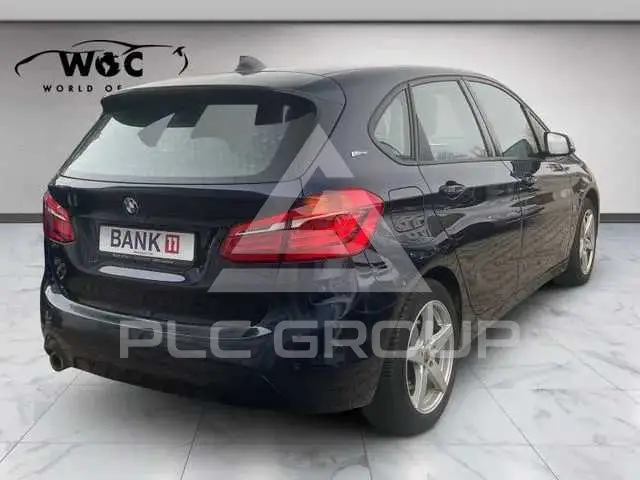2019 BMW 218