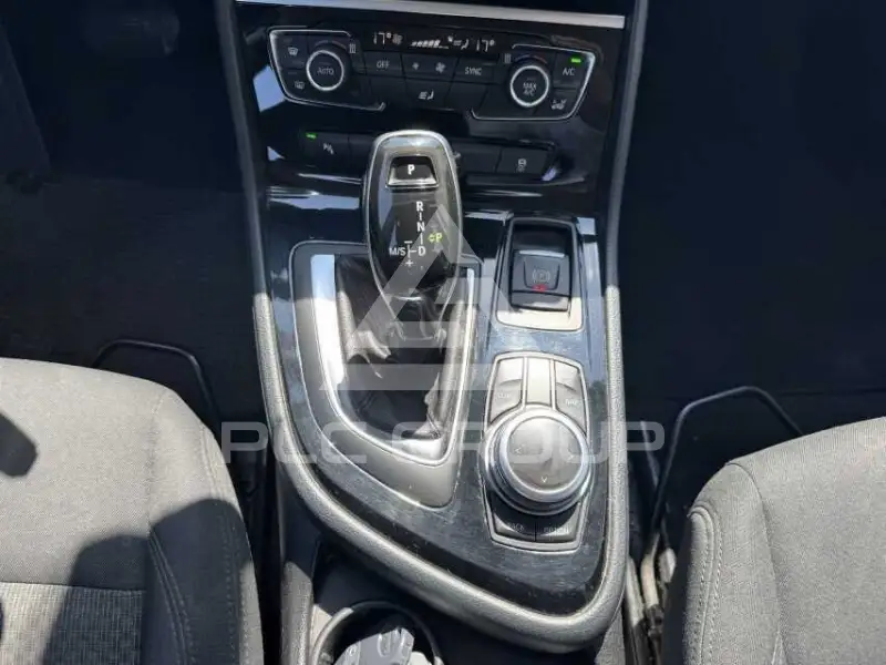 2019 BMW 218