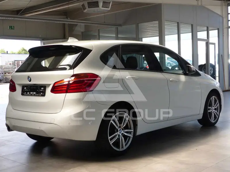 2019 BMW 218