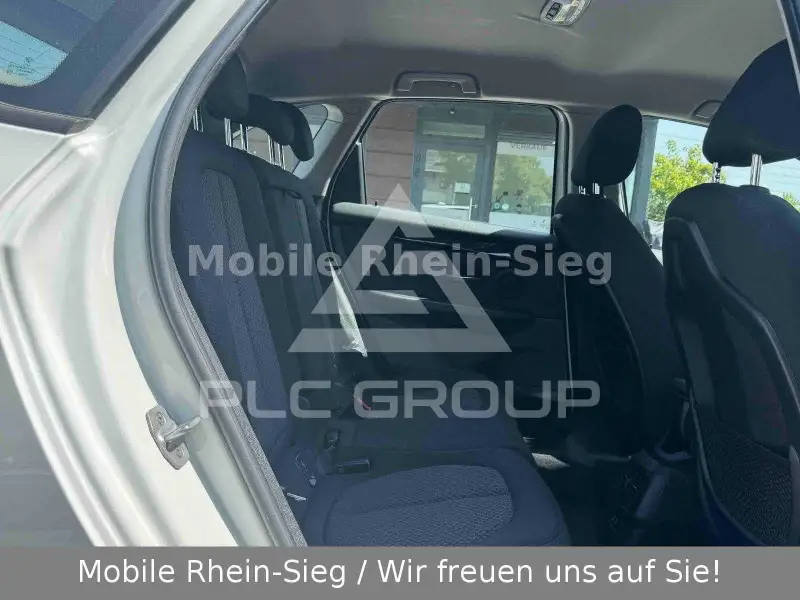 2019 BMW 218