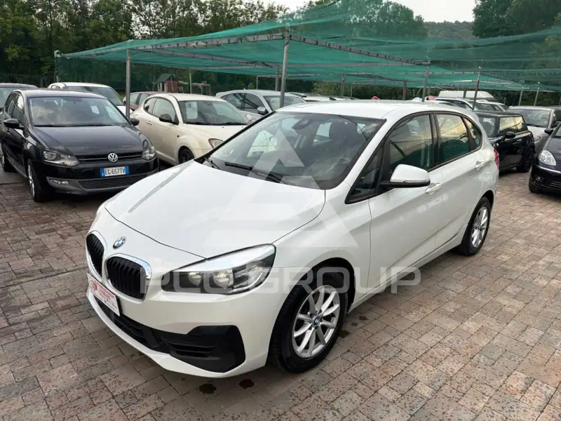 2019 BMW 218