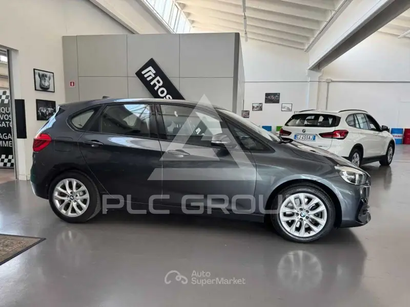2019 BMW 218