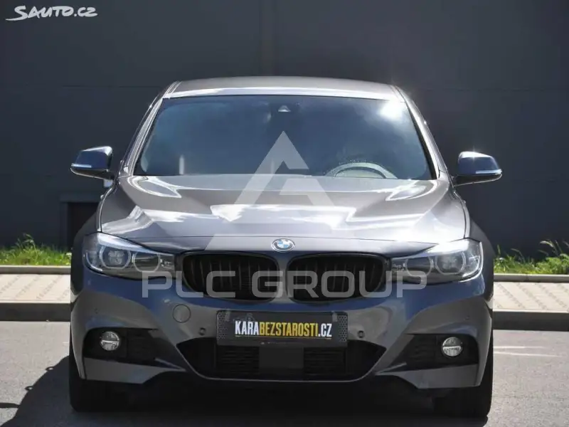 2019 BMW 218