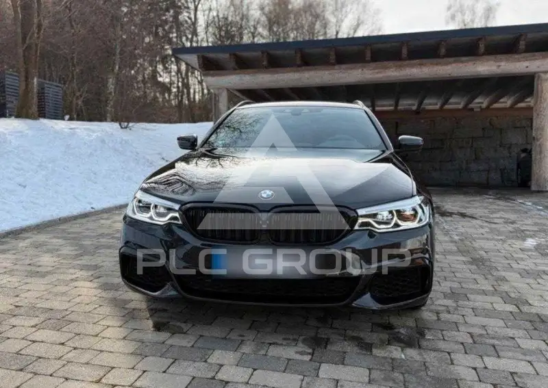 2019 BMW 523