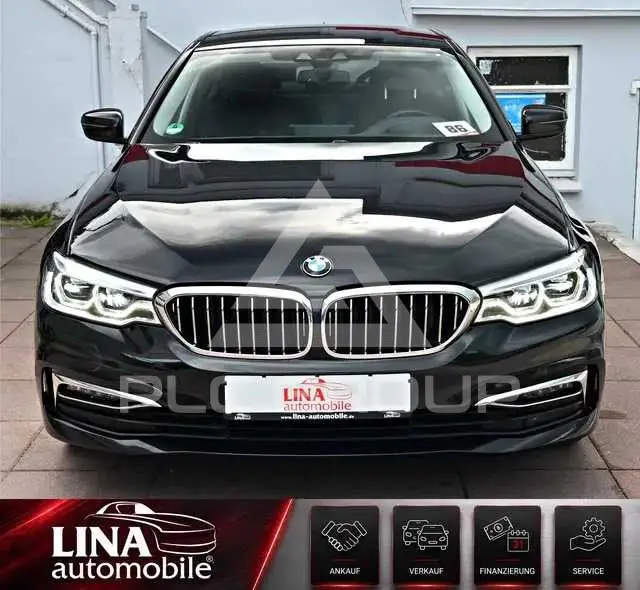2019 BMW 523