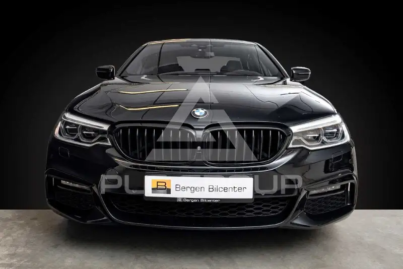 2019 BMW 523