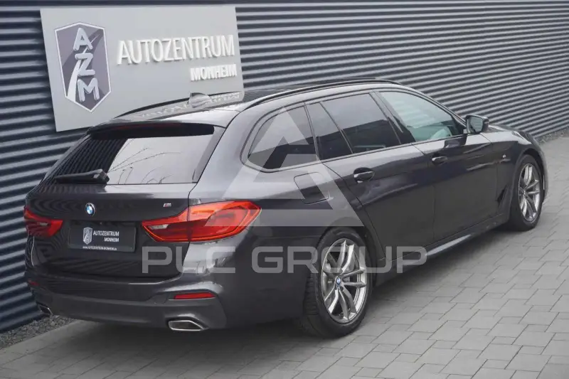 2019 BMW 523