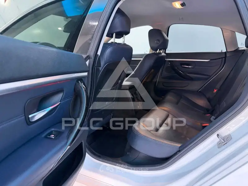2019 BMW 523