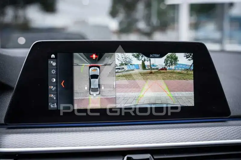 2019 BMW 523