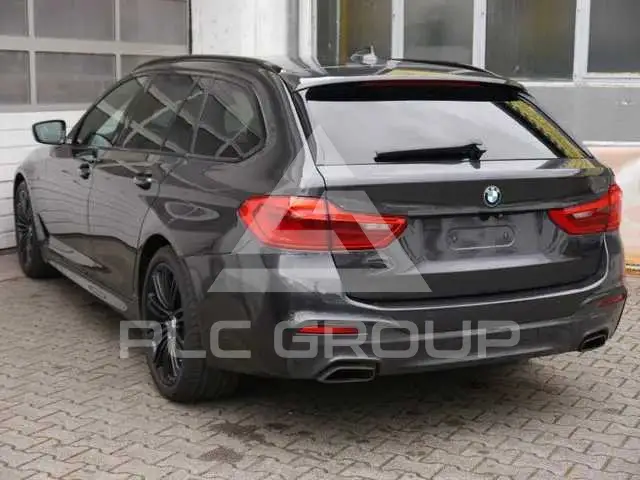 2019 BMW 523