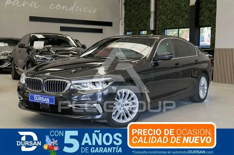 2019 BMW 523