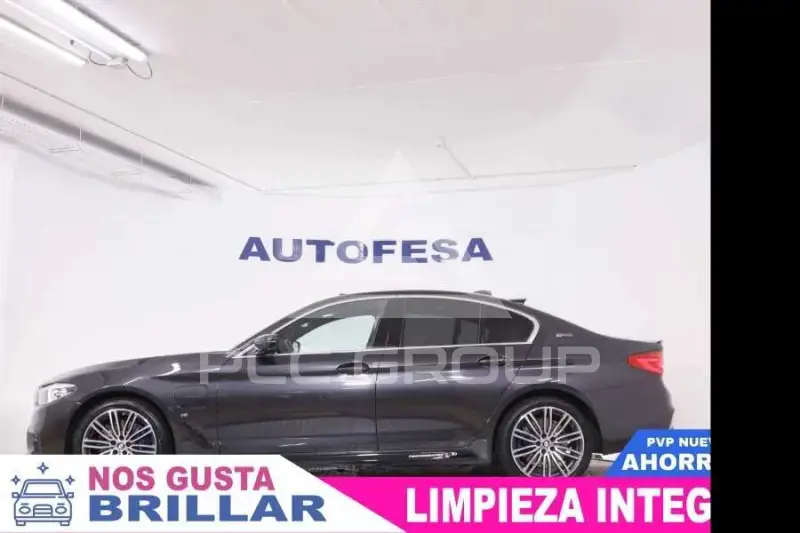 2019 BMW 523