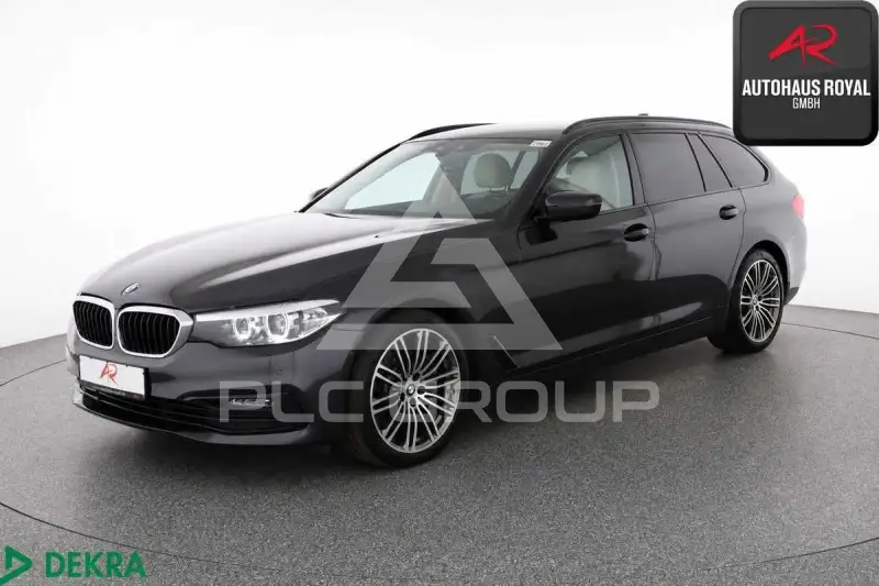 2019 BMW 523