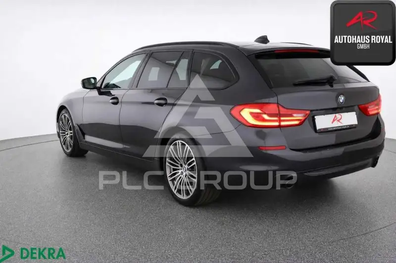 2019 BMW 523