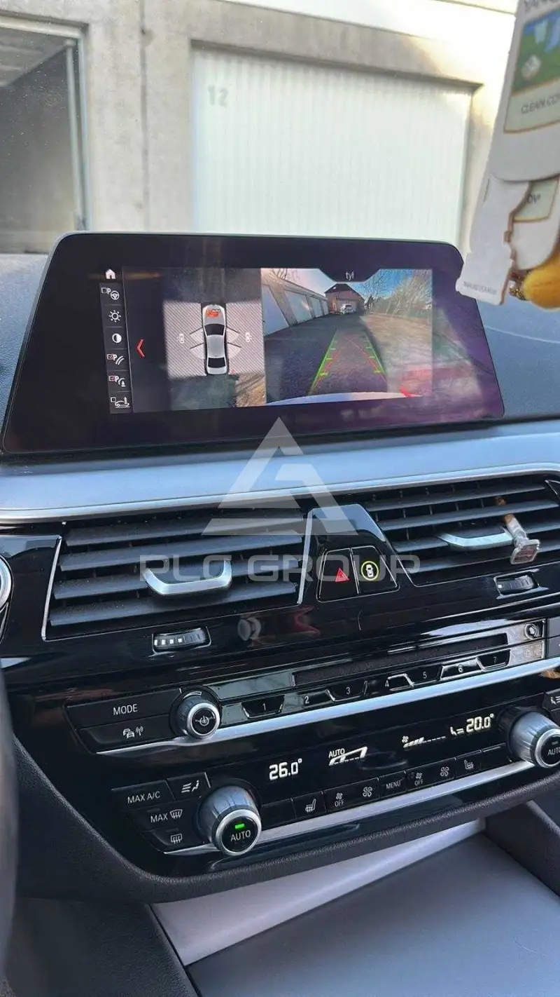 2019 BMW 523