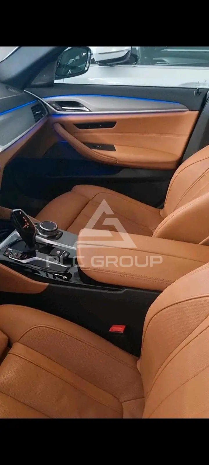 2019 BMW 523
