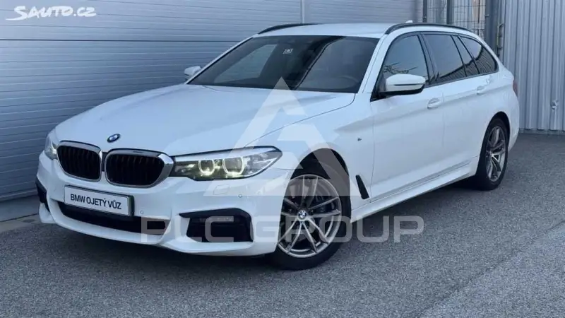 2019 BMW 523