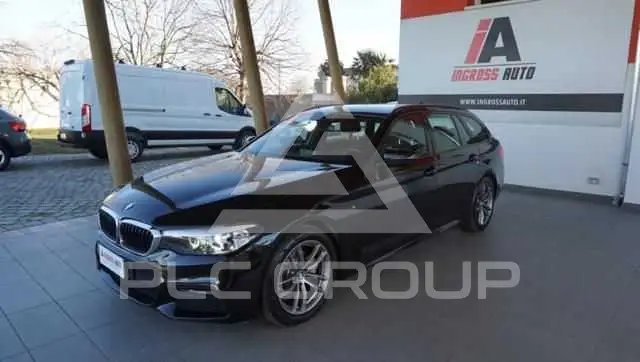 2019 BMW 523