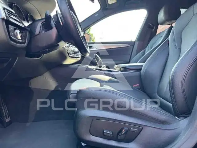 2019 BMW 523