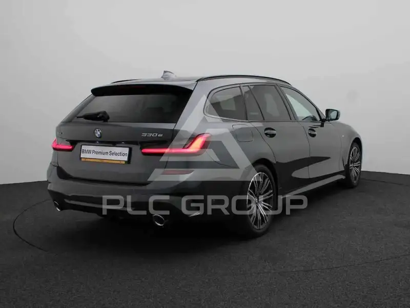 2019 BMW 330