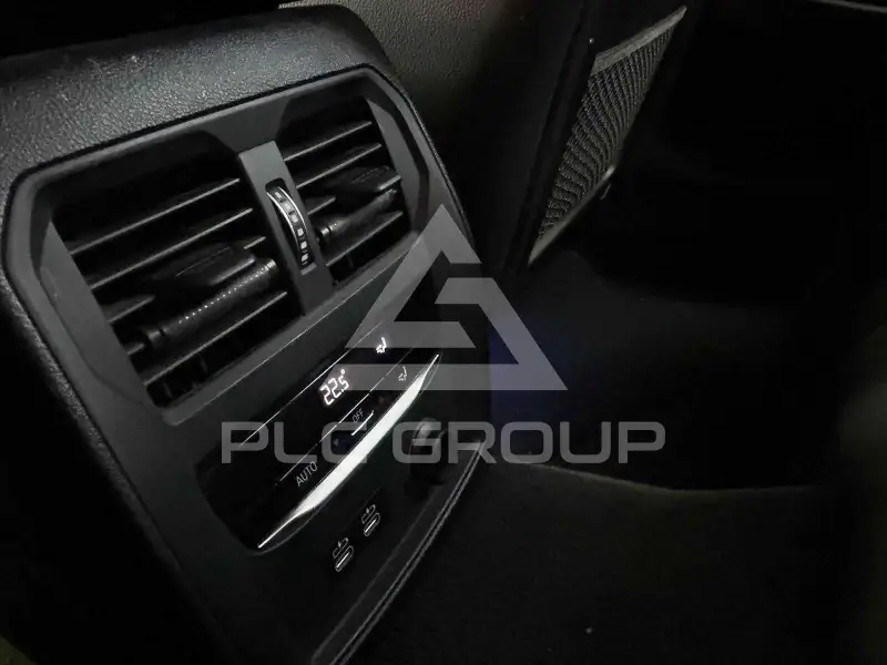 2019 BMW 330