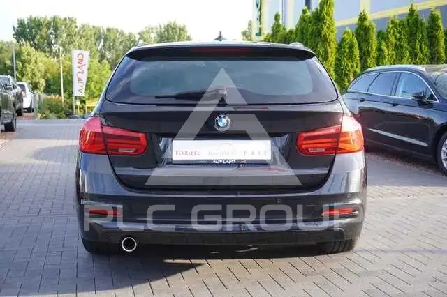 2019 BMW 330
